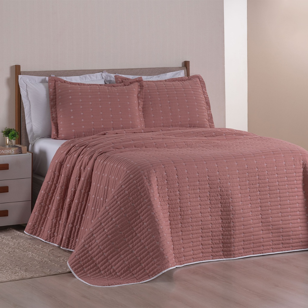Cobre Leito Bordado Luxury Touch – Casal 3 Peças