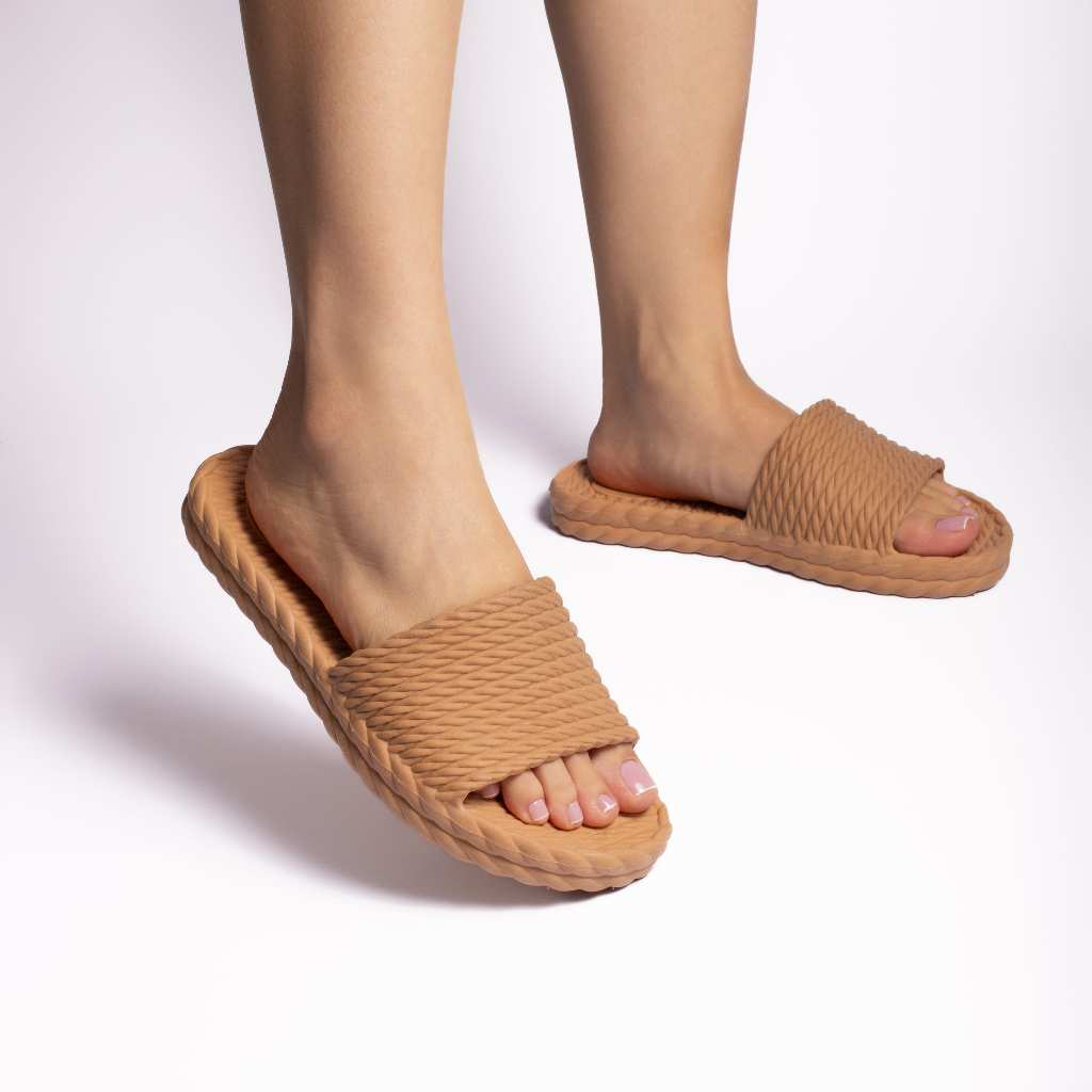 Chinelo Slide Risa Confortável Macio Antiderrapante Praia Verão Dia a Dia