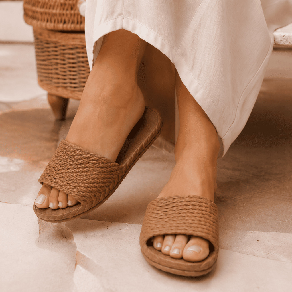 Chinelo Slide Risa Confortável Macio Antiderrapante Praia Verão Dia a Dia